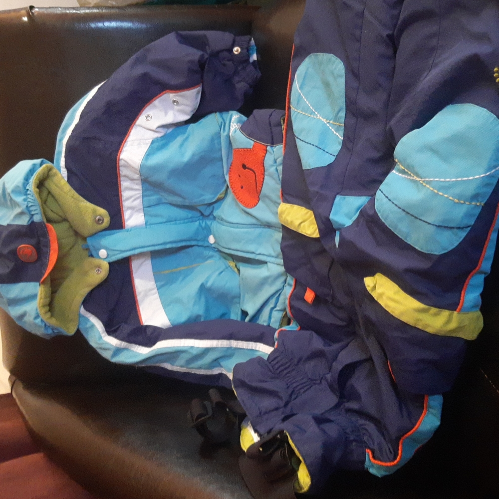 Gagou Tagou Boys 2T winter jacket and snowpants winter suit